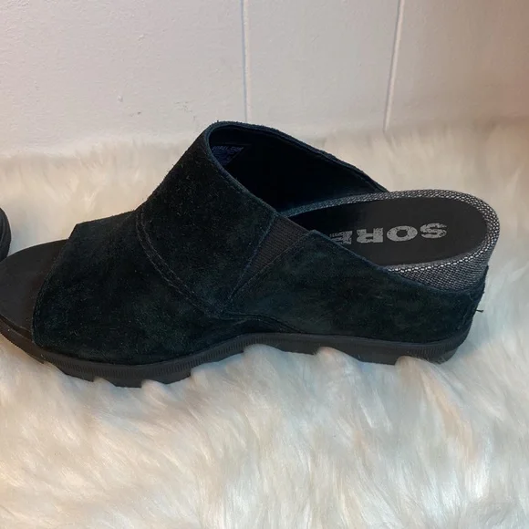 Sorel Suede Slip on Shoes Excellent Condition - Picture 8 of 12
